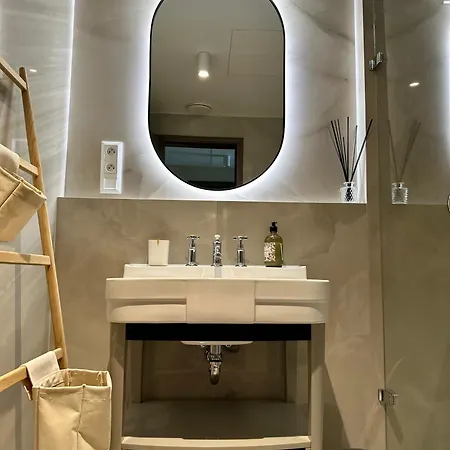 Sky Park Elegance Apartment