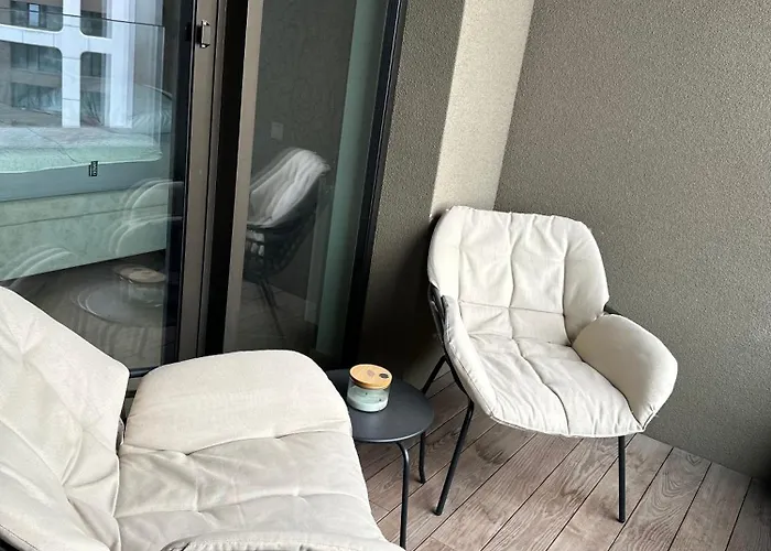 Sky Park Elegance Apartment